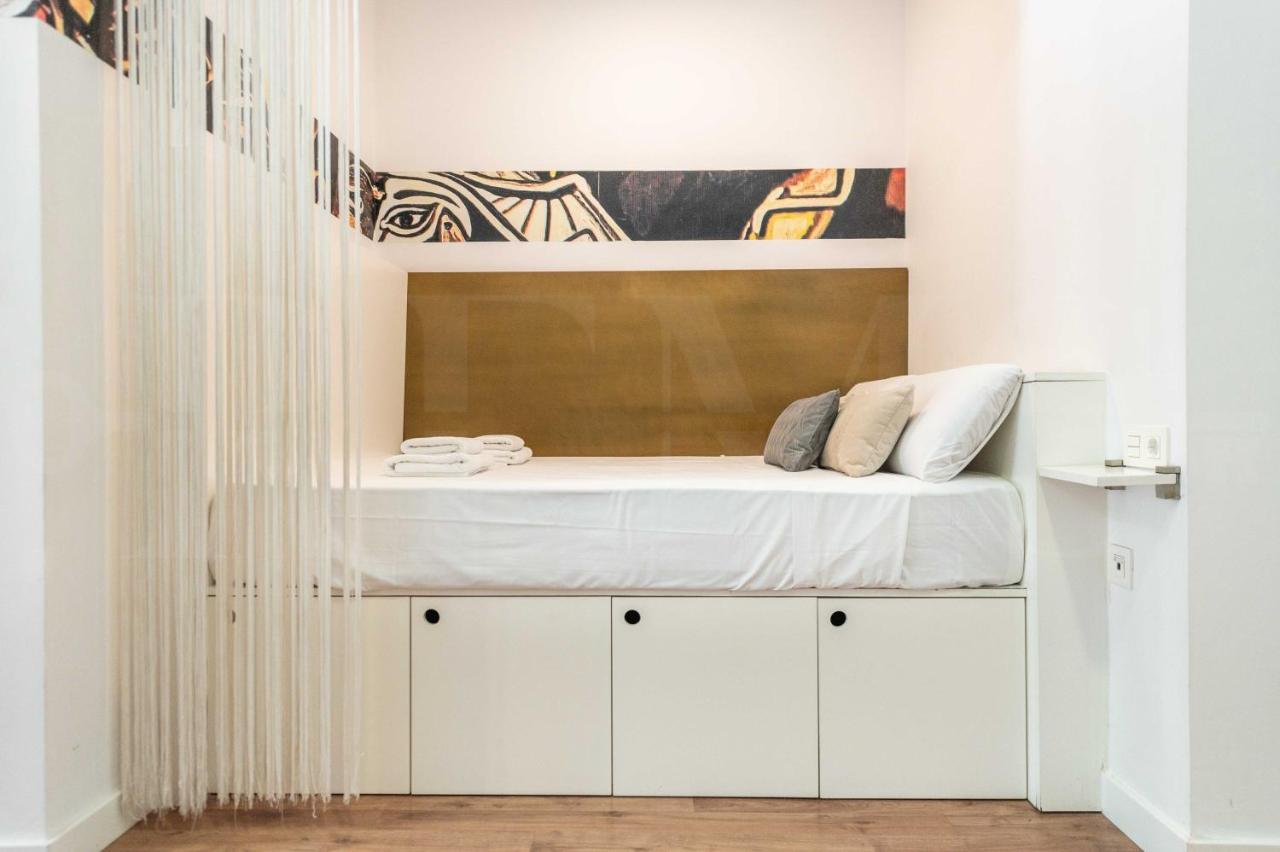 Central & Cosy Studio In Front Of Picasso Museum By Rems Malaga Exterior photo